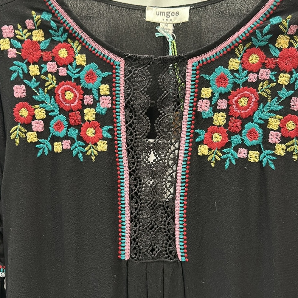 Embroidered Tunic - Picture 3 of 5